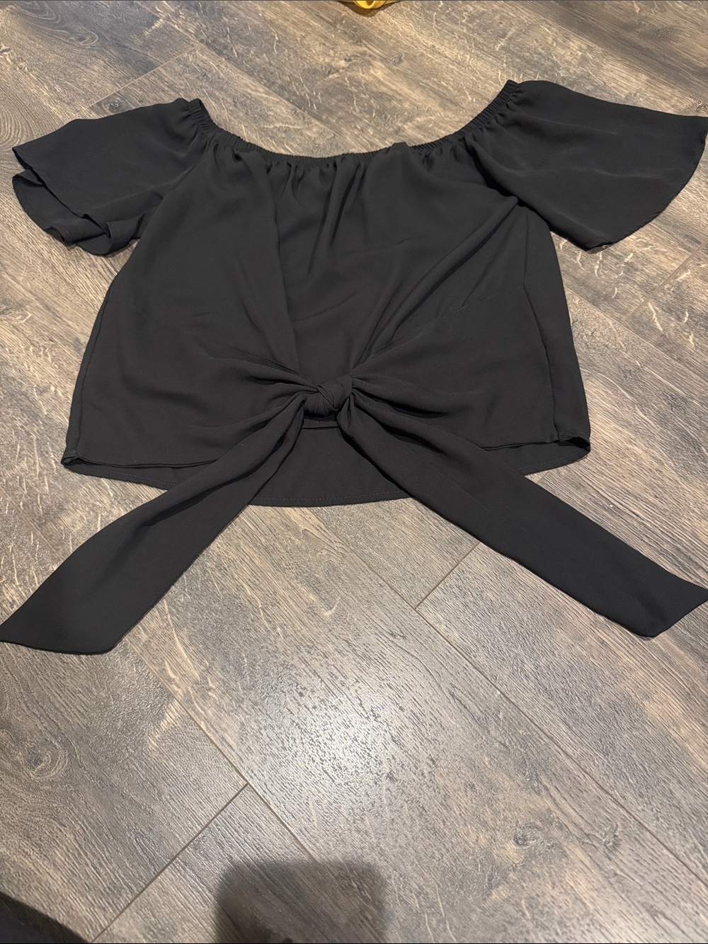 West Kei Black Off-Shoulder Tie-Front Crop Top